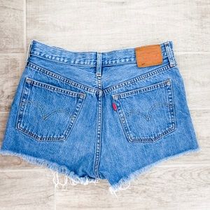 Levi’s 501 Blue shorts